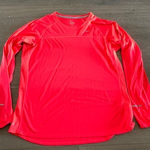 Womens XL Nike dri fit shirt